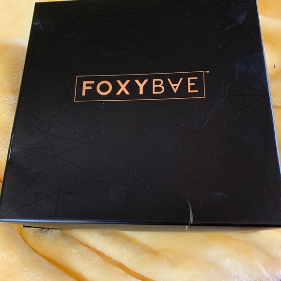 FoxyBae curling wand set, EUC - Picture 2 of 8